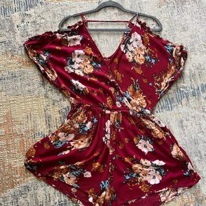 Becco Short Sleeved Shoulder-less Floral Romper